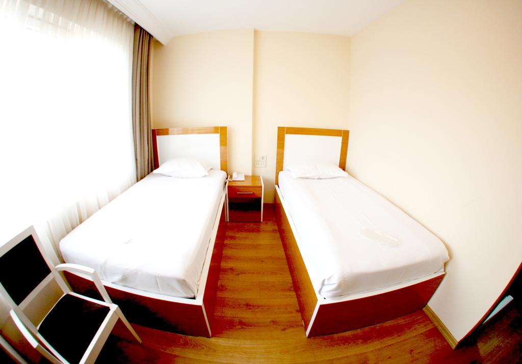 Hotel Duzce Buitenkant foto